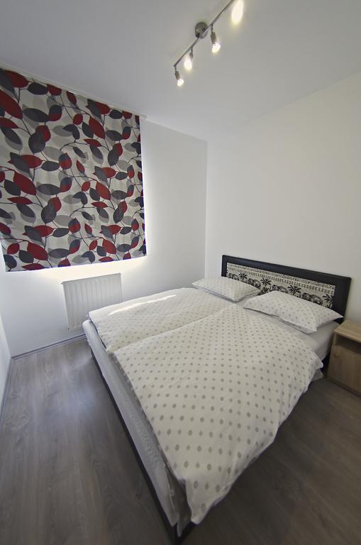 Luca Apartman โชพรอน ห้อง รูปภาพ